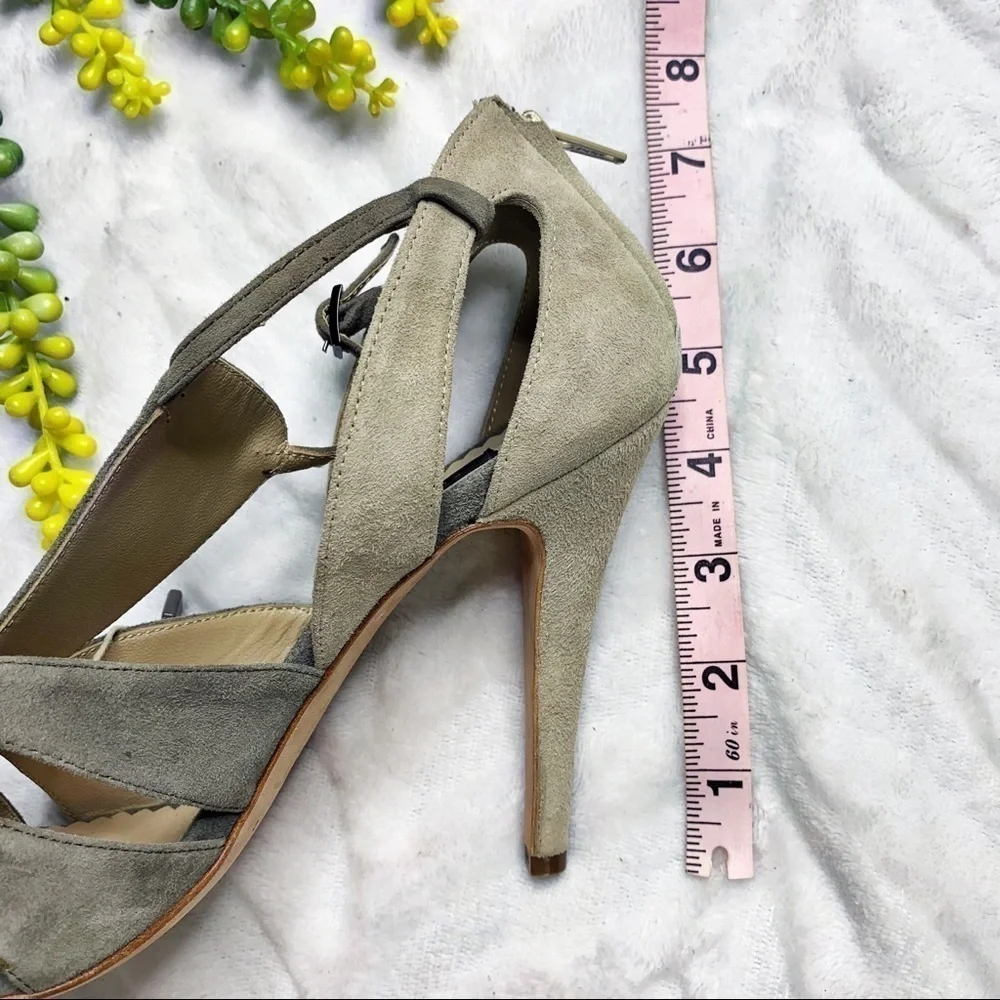 John Richmond NWOT Suede T-Strap Taupe Gray Stilettos Pumps Heels IT40/US10